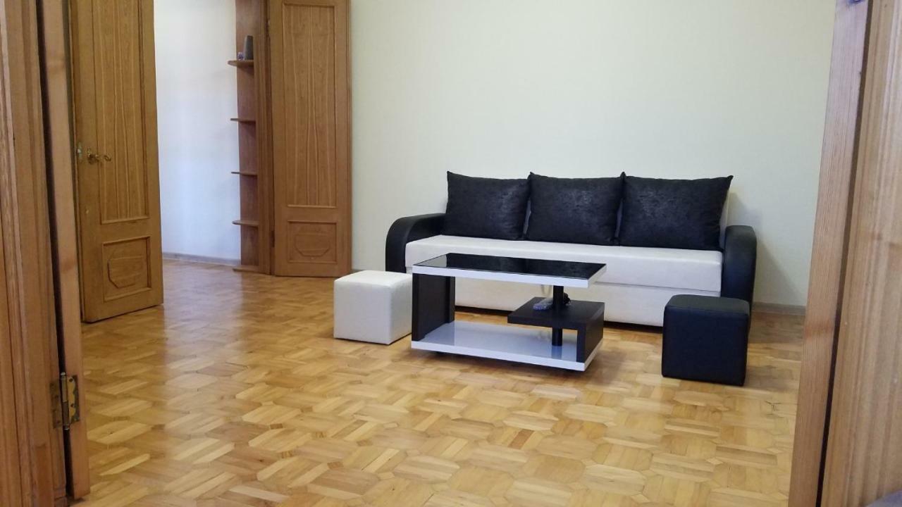Appartamento Marini Tbilisi Esterno foto