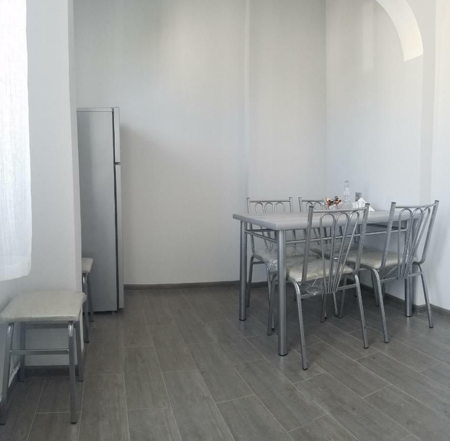 Appartamento Marini Tbilisi Esterno foto