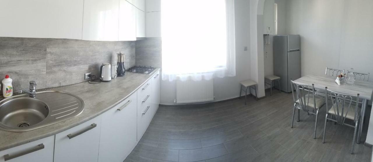 Appartamento Marini Tbilisi Esterno foto